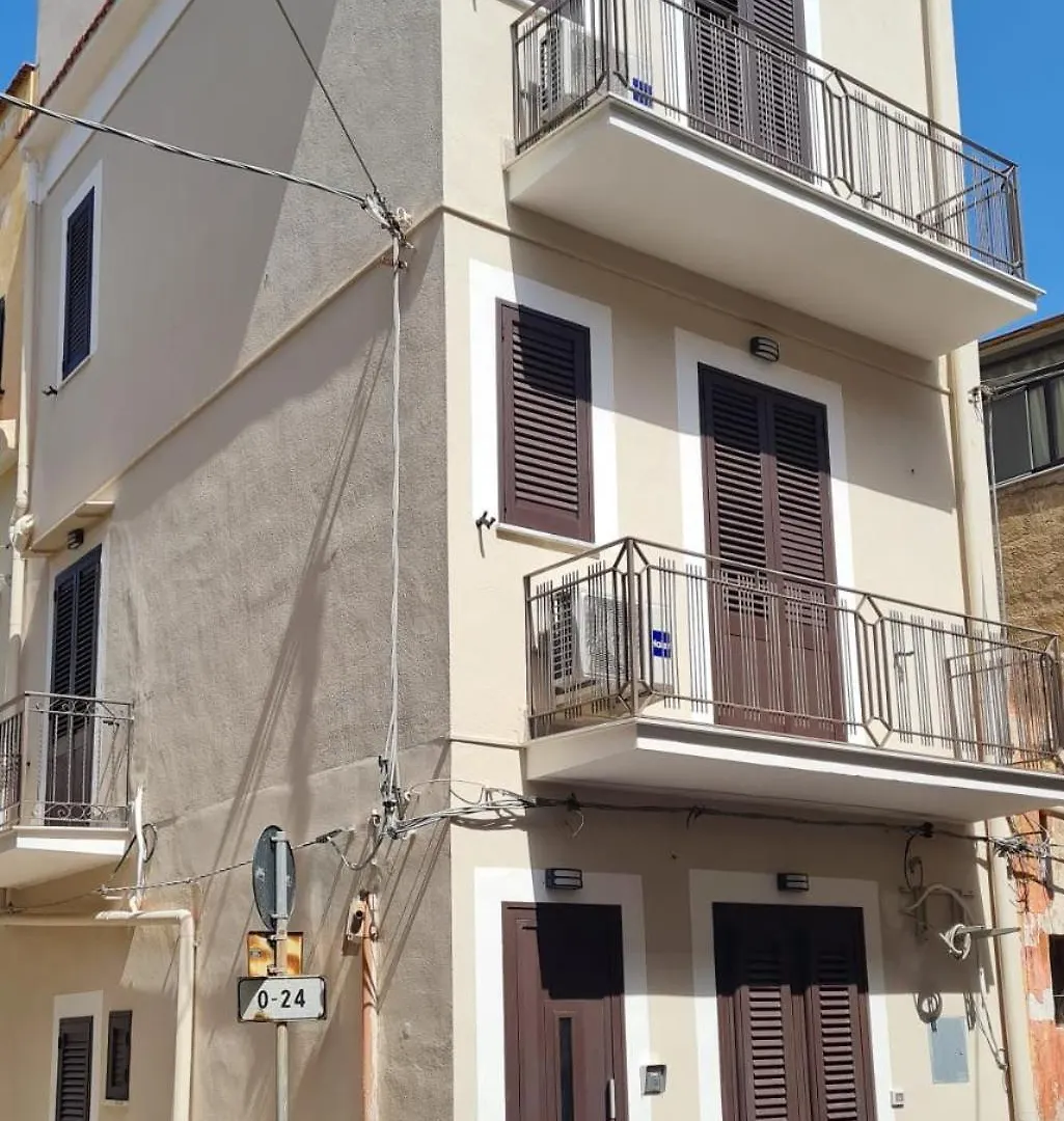 Casa Nonna Lina Apartment Isola delle Femmine Italy